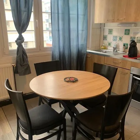 Le Petit Paris Calais